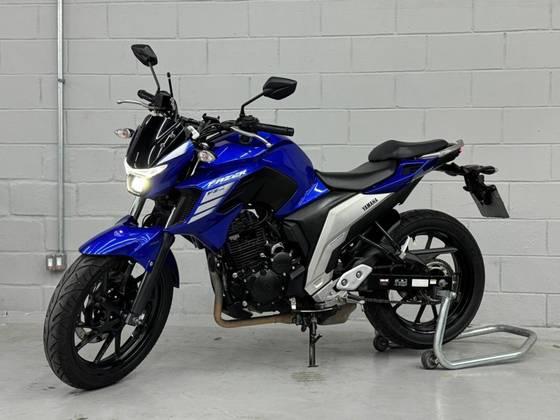YAMAHA FZ25 FAZER ABS 